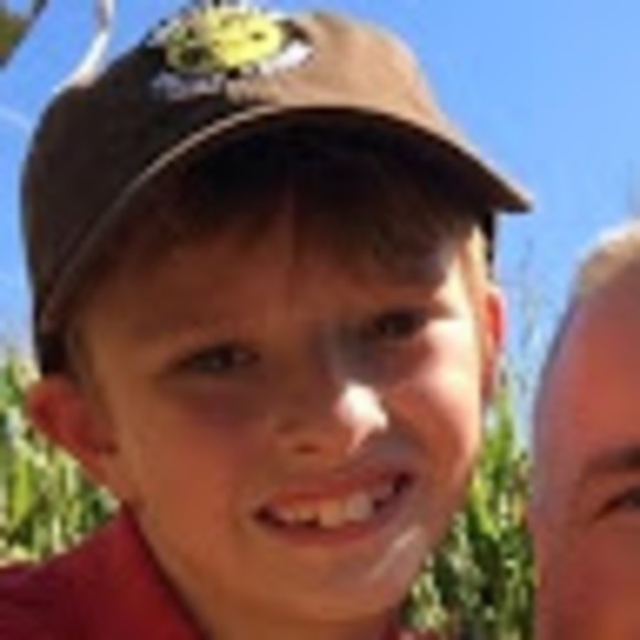 Meet your Posher, Tyler - Picture 1 of 1